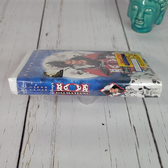 101 Dalmations Factory Sealed VHS - Picture 5 of 8
